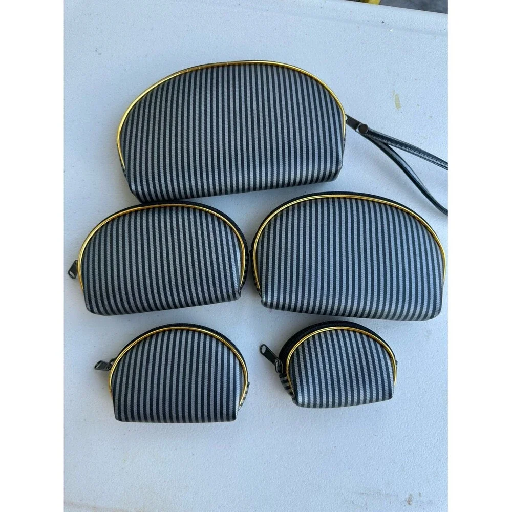 NWOT Vintage Stripe Zippered Wristlet Clutch Nested Cosmetic Pouches Set Of 5